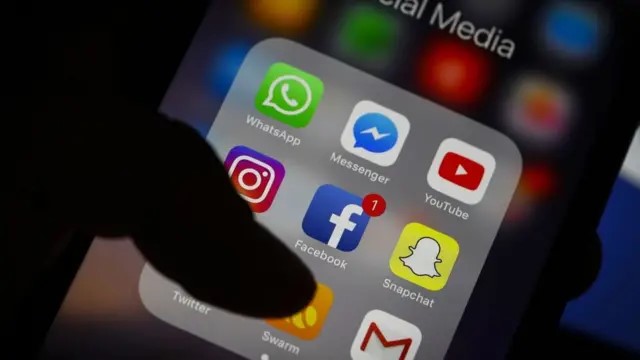 محمد الفايد وظاهرة الشعبوية الرقمية وسلطة المشاهدات